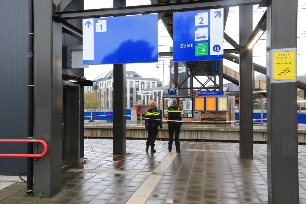 Geen treinverkeer door aanrijding met persoon
