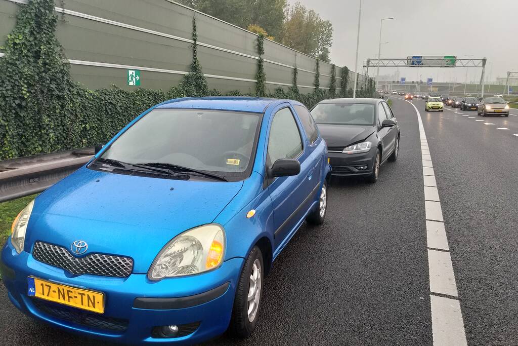 Veel schade na ketting botsing