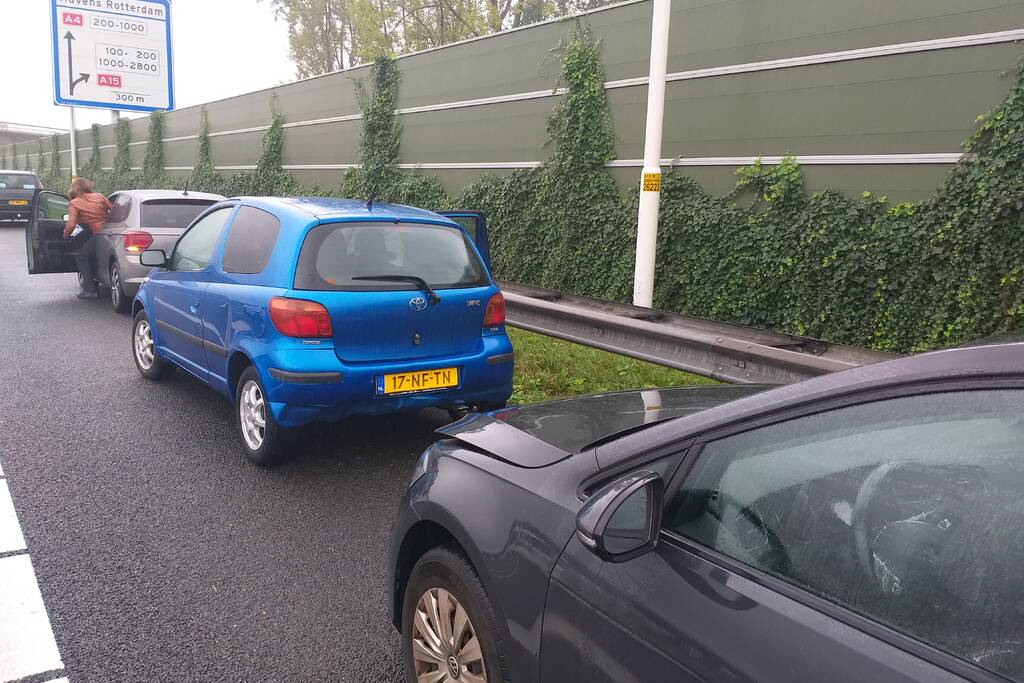 Veel schade na ketting botsing