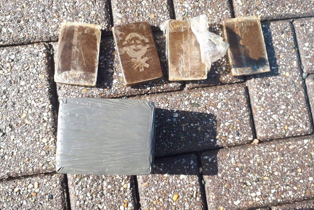 Slingerende automobilist aangehouden