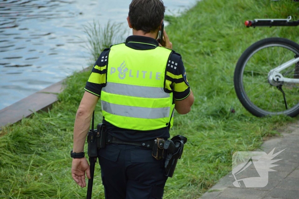 Bewoner gewond aan duim bij steekincident
