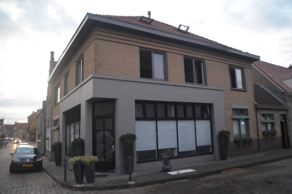 Gloeilamp veroorzaakt brand in woning