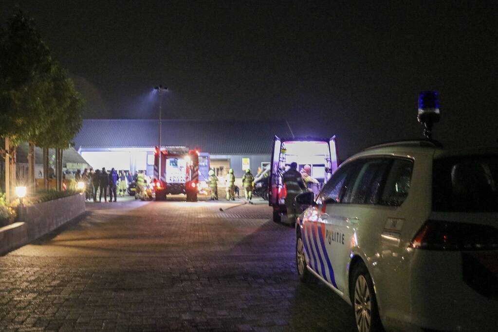 Brand bij houtbewerkingsbedrijf door broei