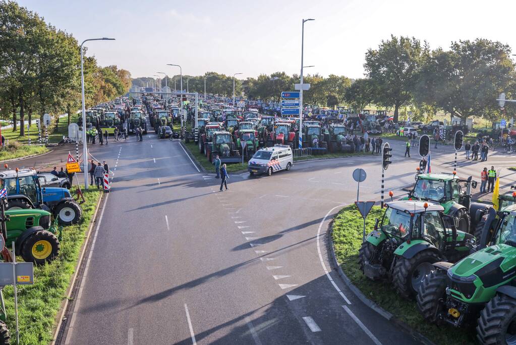 Bilthoven opslot door stikstof boerenprotest