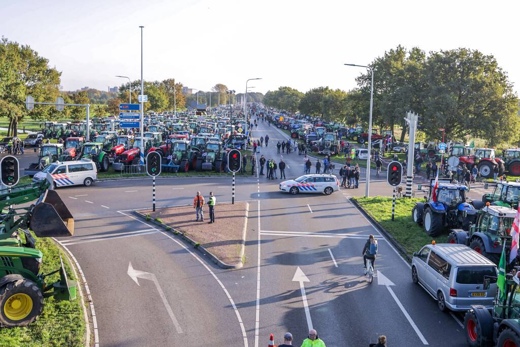 Bilthoven opslot door stikstof boerenprotest