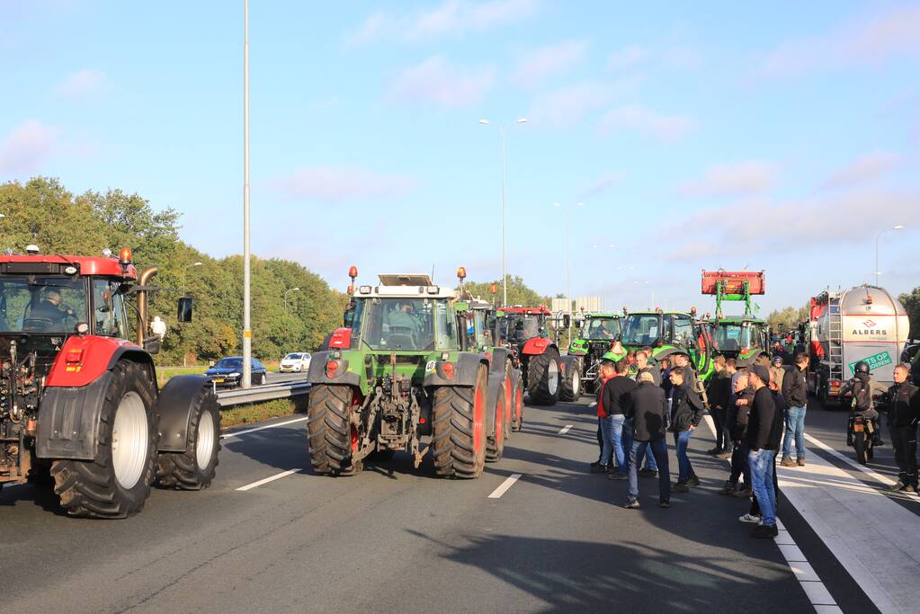 Bilthoven opslot door stikstof boerenprotest