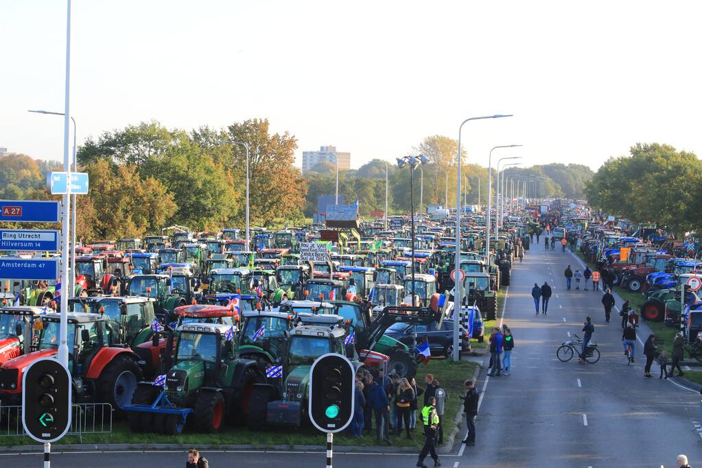 Bilthoven opslot door stikstof boerenprotest