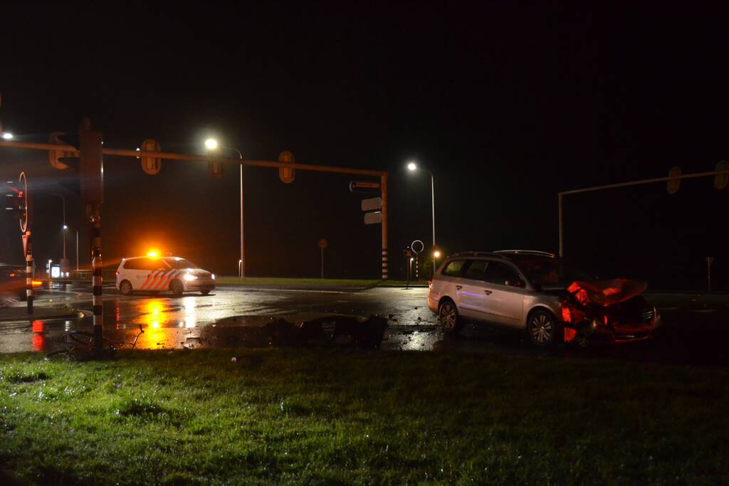 Flinke schade en gewonde bij aanrijding