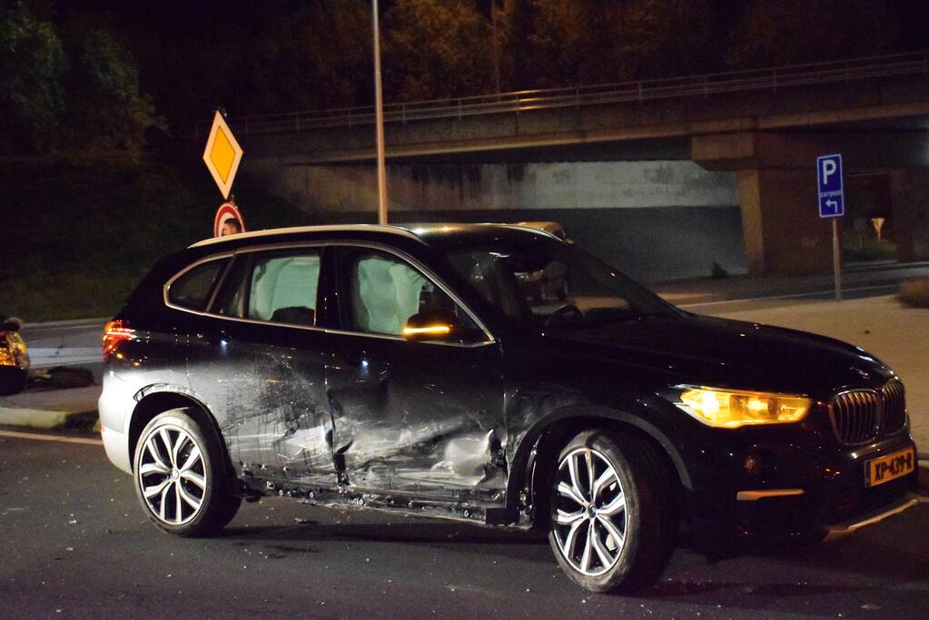 Gewonde en flinke schade na ongeval