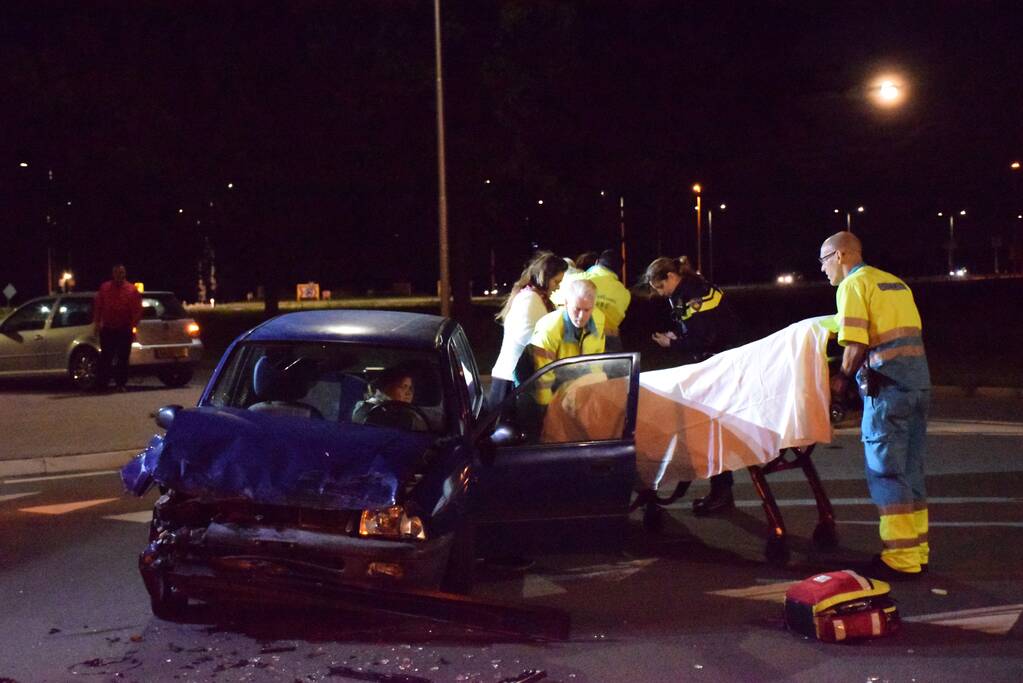 Gewonde en flinke schade na ongeval