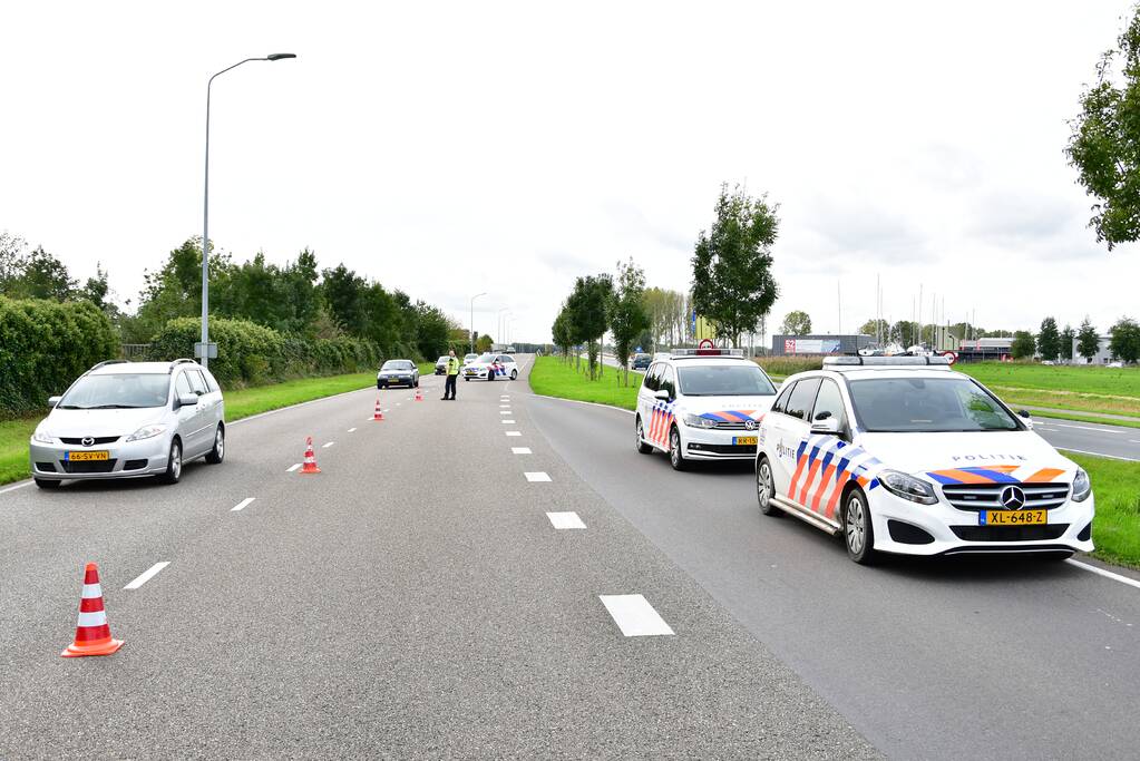 Gewonde en flinke schade na botsing