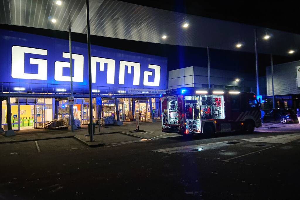 Gamma ontruimd na kortsluiting in lamp