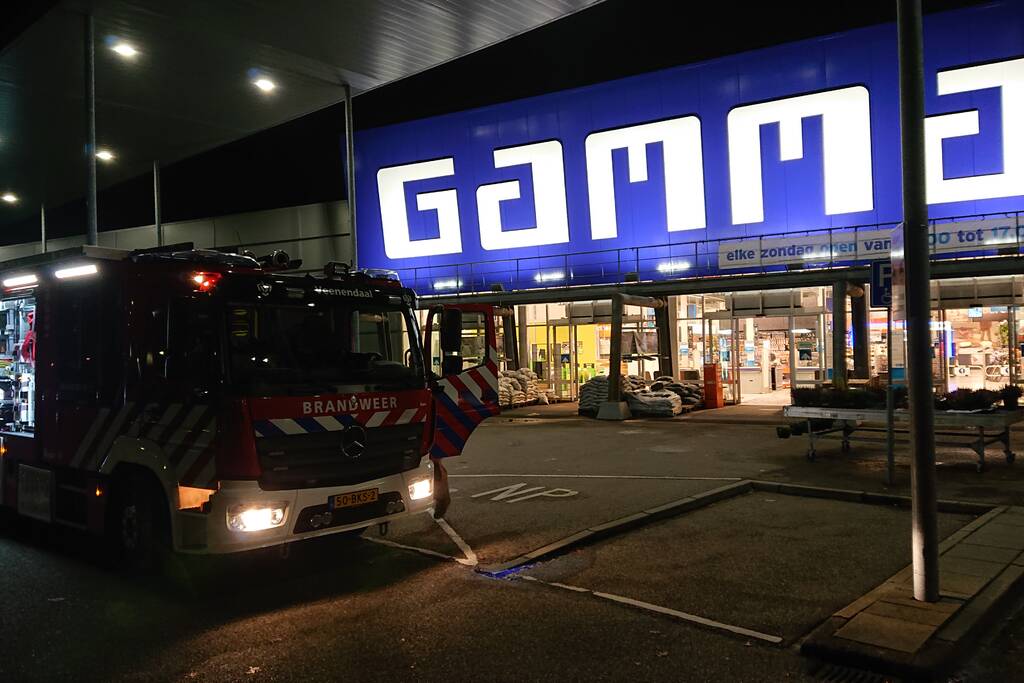 Gamma ontruimd na kortsluiting in lamp