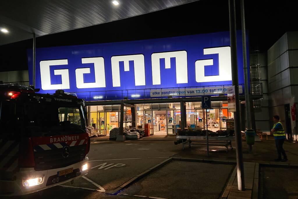 Gamma ontruimd na kortsluiting in lamp