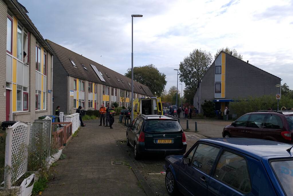 Man zwaargewond bij steekpartij na woningoverval in Hoogvliet