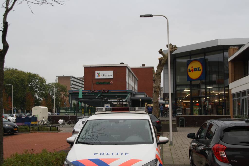 Enorme ravage bij daglicht plofkraak ING-bank