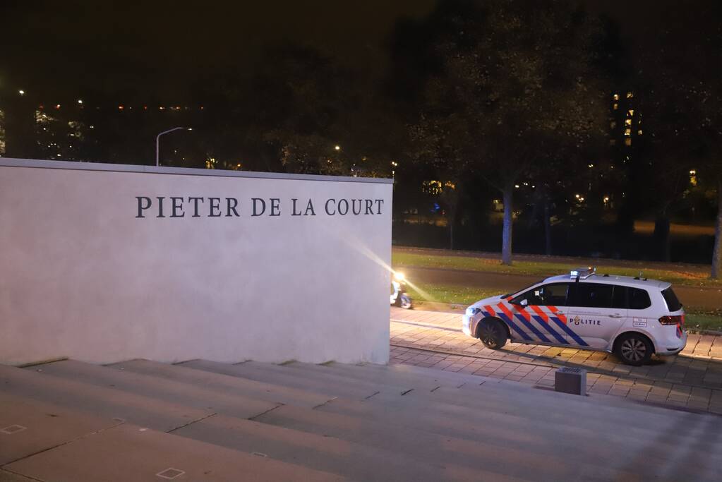 Universiteit Leiden compleet ontruimd na brandlucht