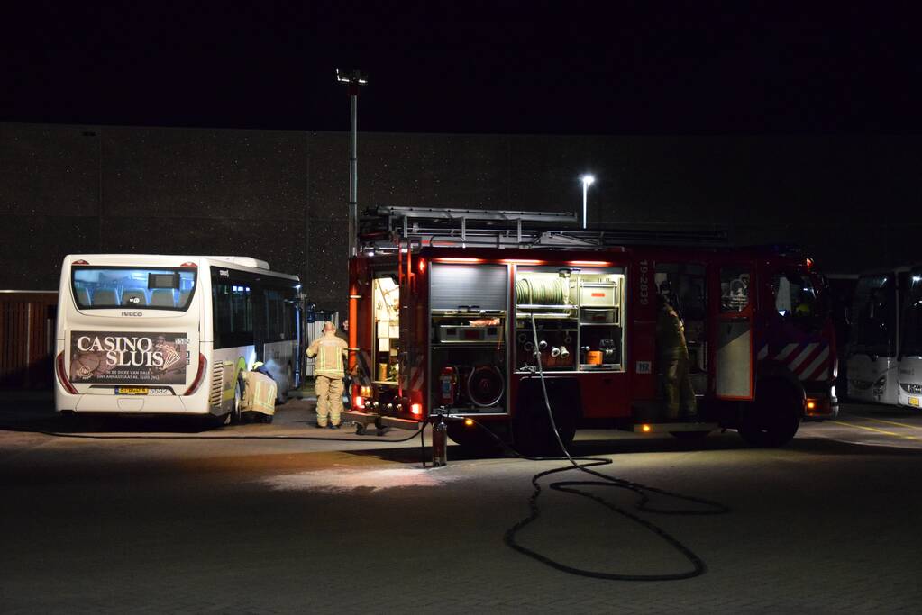 Vastgelopen rem veroorzaakt brand