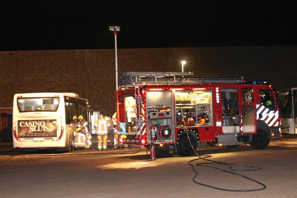 Vastgelopen rem veroorzaakt brand