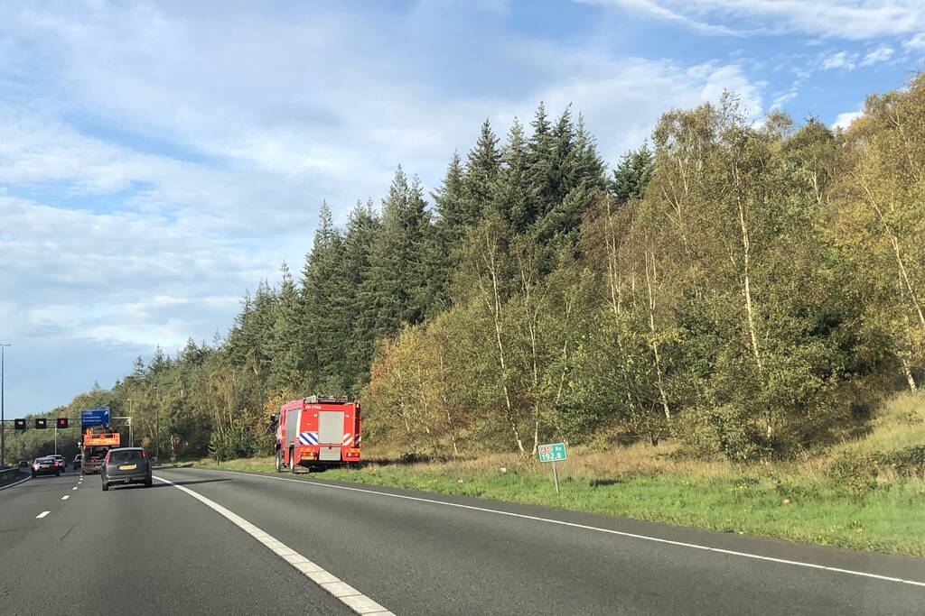 Rookontwikkeling uit camera langs snelweg