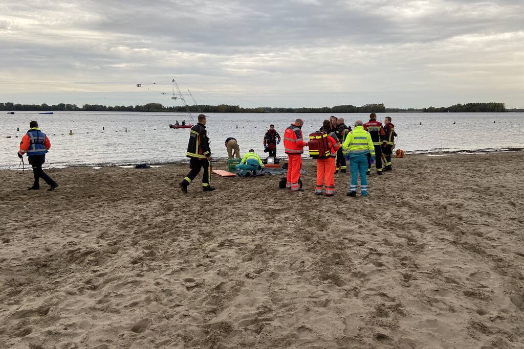 Grote zoekactie in Zevenhuizerplas naar vermiste snorkelaar