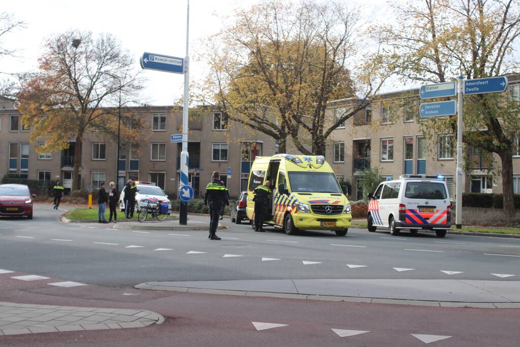 Fietser gewond na aanrijding met auto