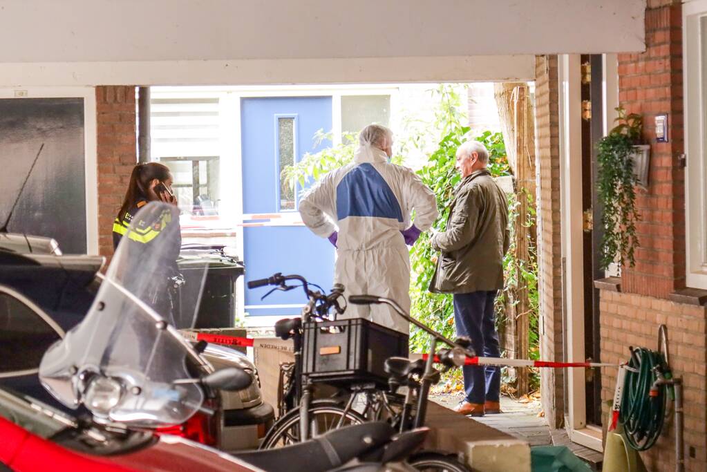 Overleden persoon in woning aangetroffen na inbraak