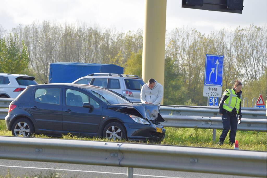 Flinke file na kop staart aanrijding