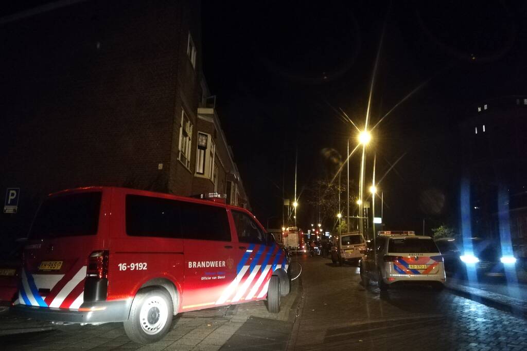 Brandweer onderzoekt gaslucht in woning