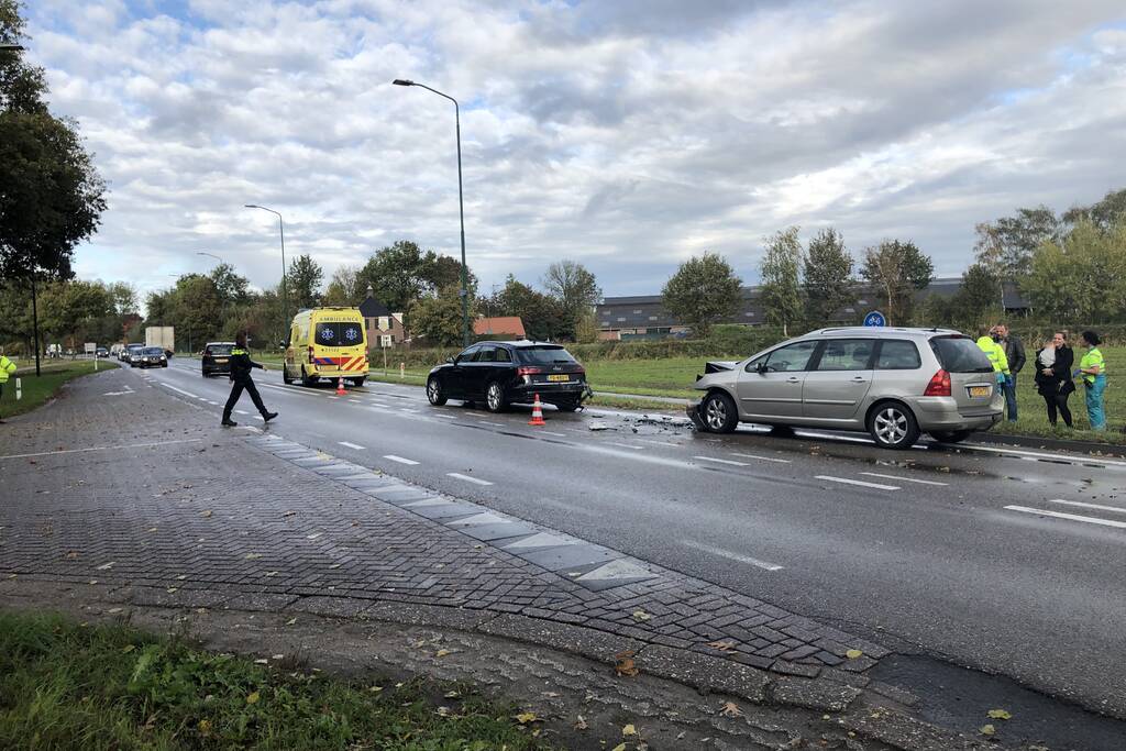 Flinke schade na kop-staart aanrijding