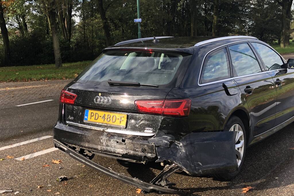 Flinke schade na kop-staart aanrijding