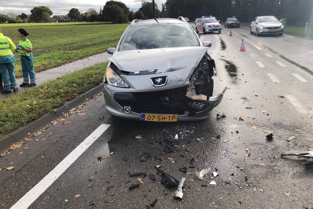 Flinke schade na kop-staart aanrijding