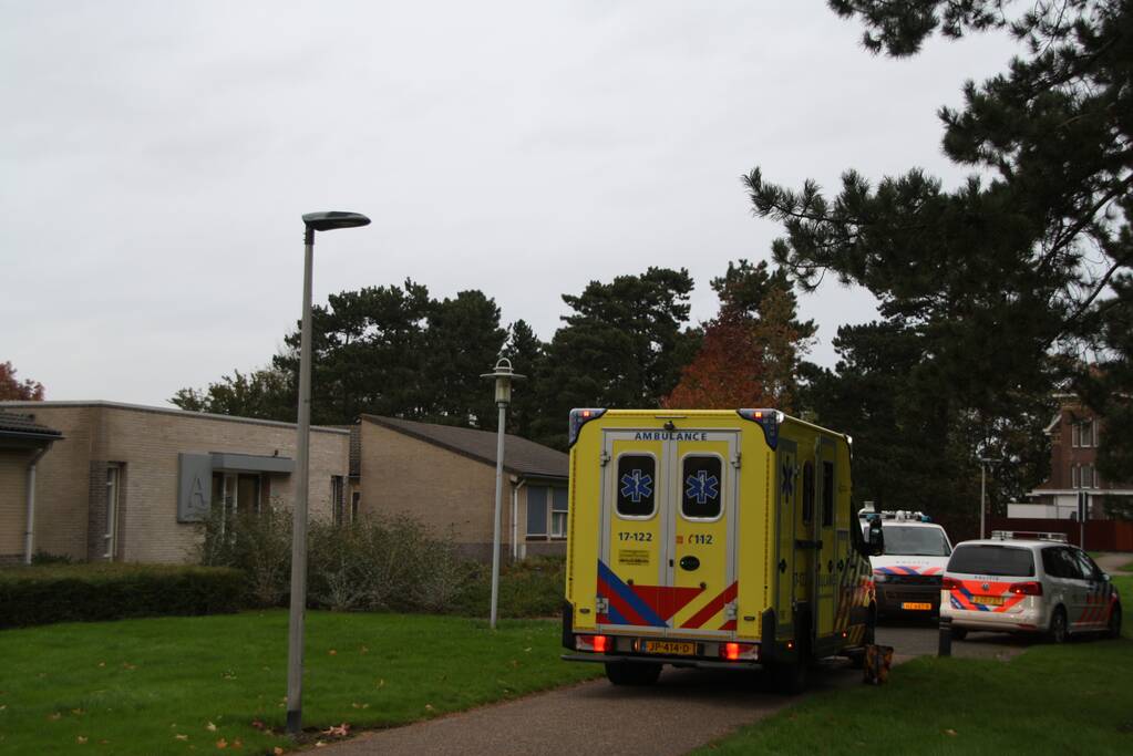 Personeelslid neergestoken in psychiatrisch centrum