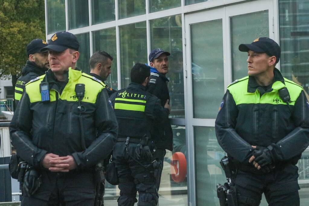 Acht aanhoudingen bij demonstratie van Koerden