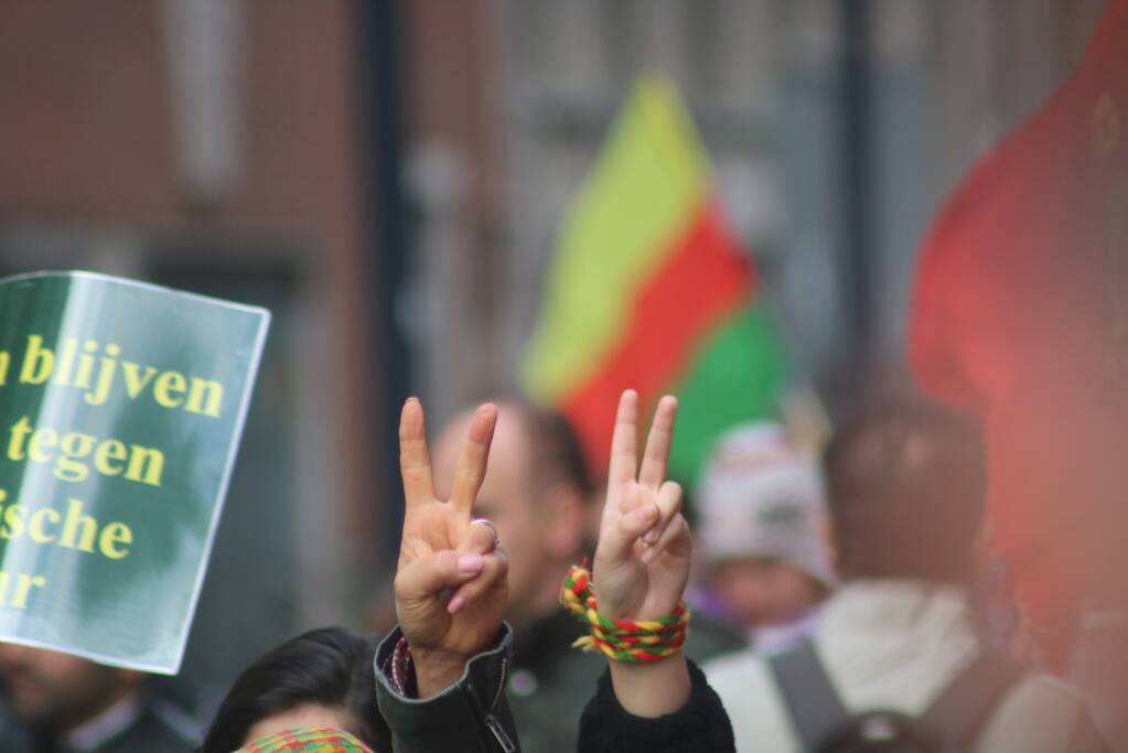 Acht aanhoudingen bij demonstratie van Koerden