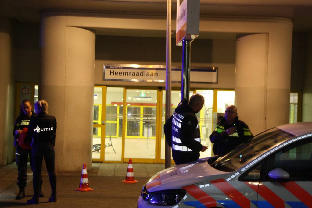 Jongeman zwaargewond bij steekpartij