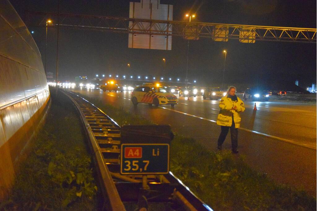 Flinke schade bij kop-staart aanrijding op snelweg
