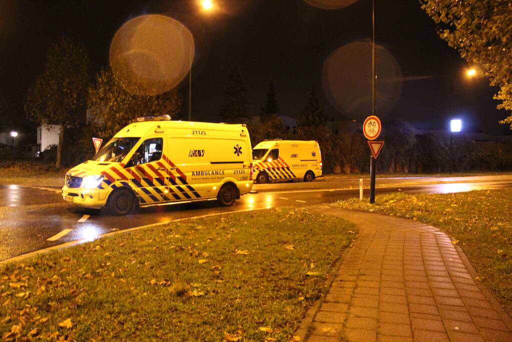 Fietser zwaargewond na val