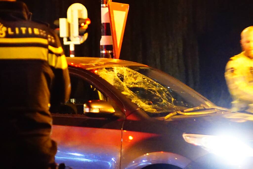 Fietser gewond na aanrijding met auto