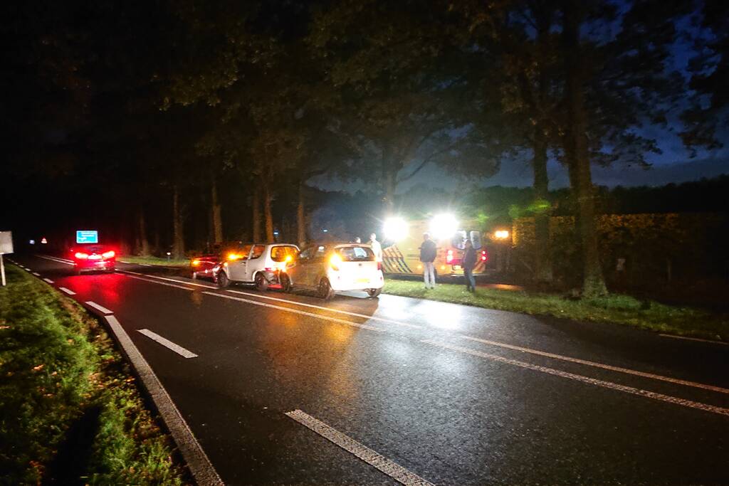 Gewonde en schade bij kop-staart aanrijding