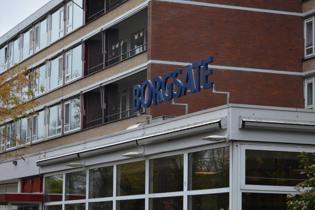 Magnetron vat vlam in Verpleeghuis Borgsate