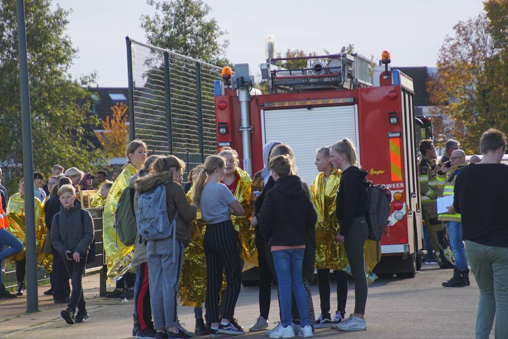 VIA College ontruimd na gaslucht