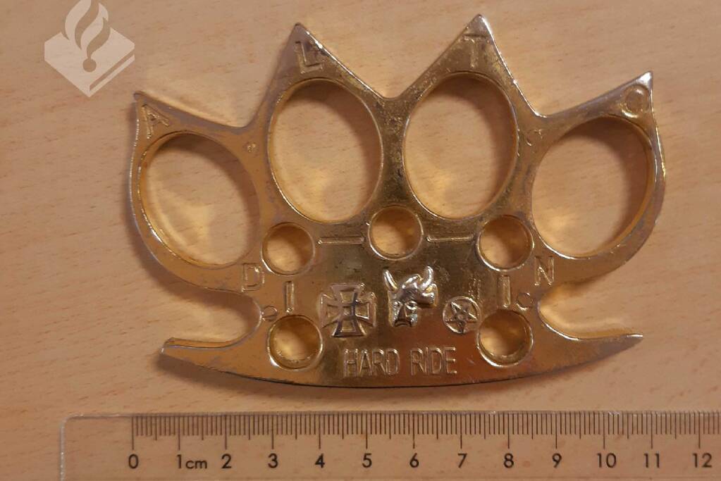 Drie maal scheepsrecht: automobilist met boksbeugel aangehouden