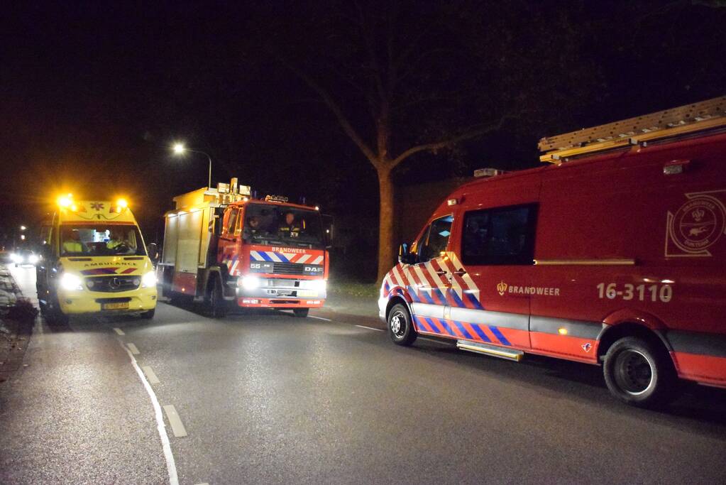 Personenauto belandt in sloot