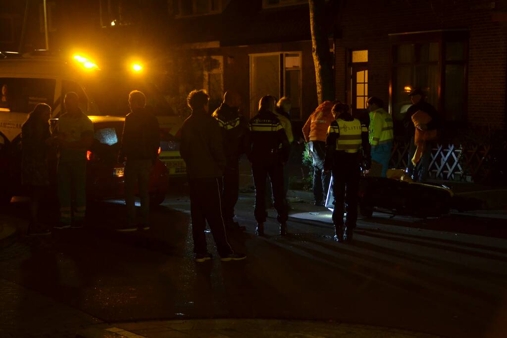 Auto scooter maaltijdkoerier