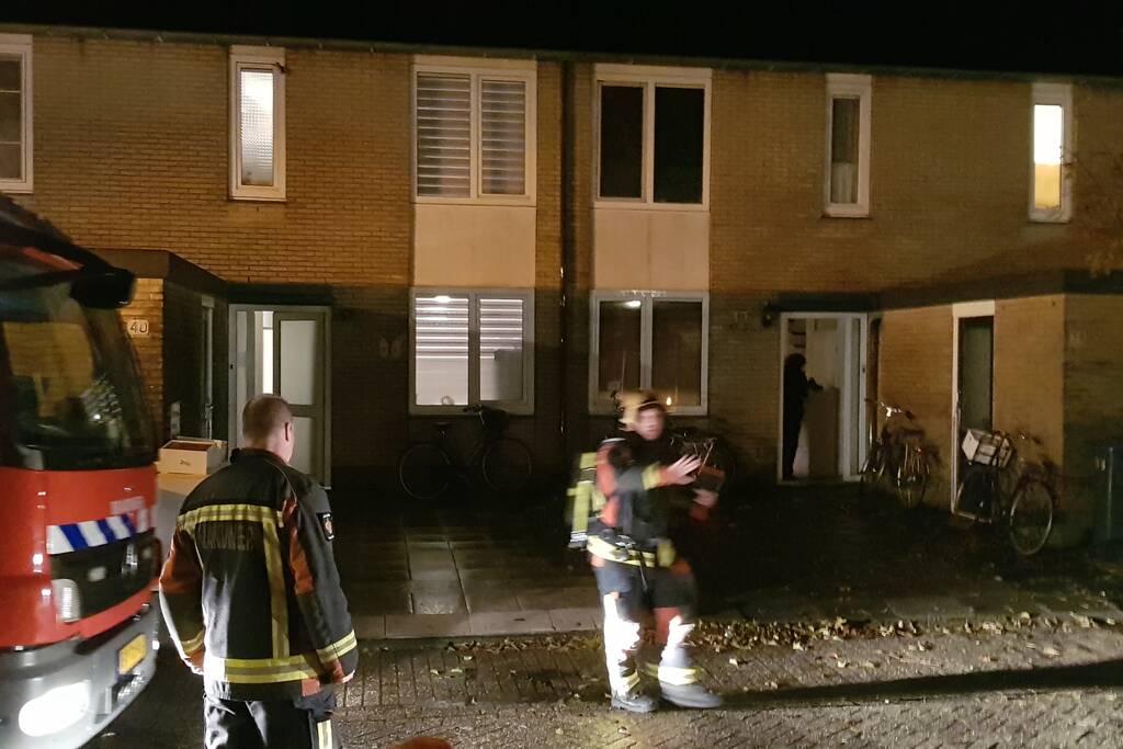 Schade na blikseminslag in dak van woning