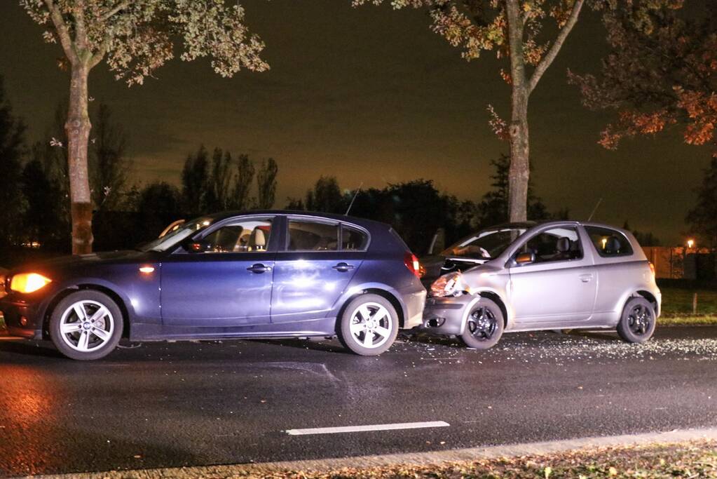 Flinke schade na kop-staart aanrijding