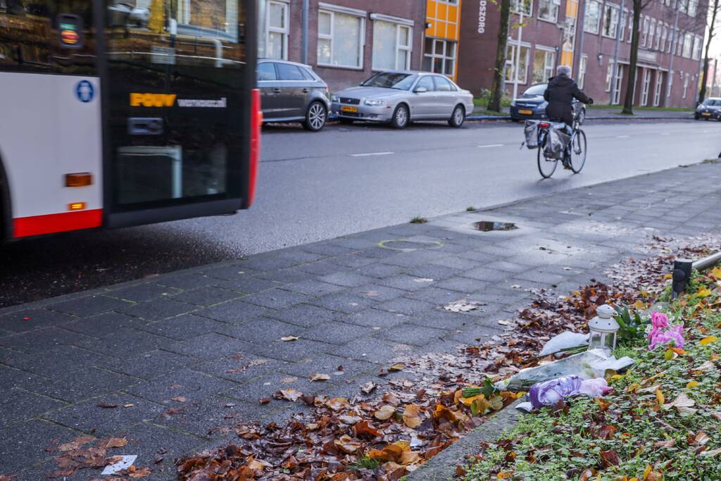 Buurt rouwt om verongelukte kleuter (4)