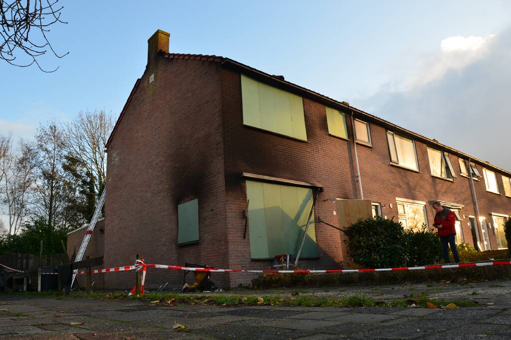 Vrouw (34) aangehouden voor woning in brand steken