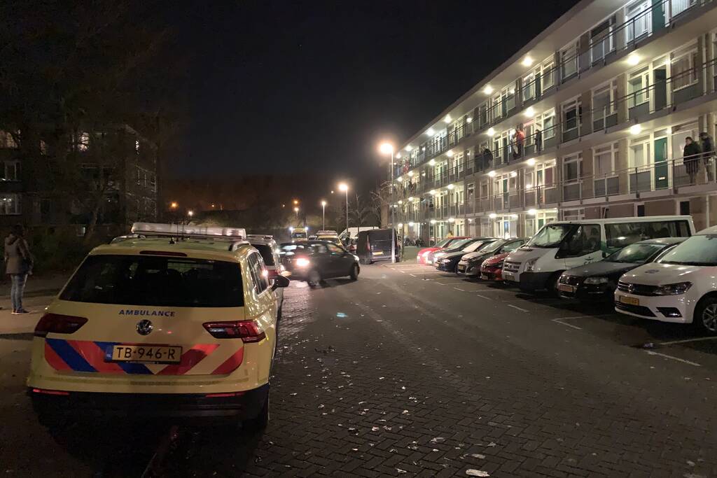 Politie schiet verdachte neer